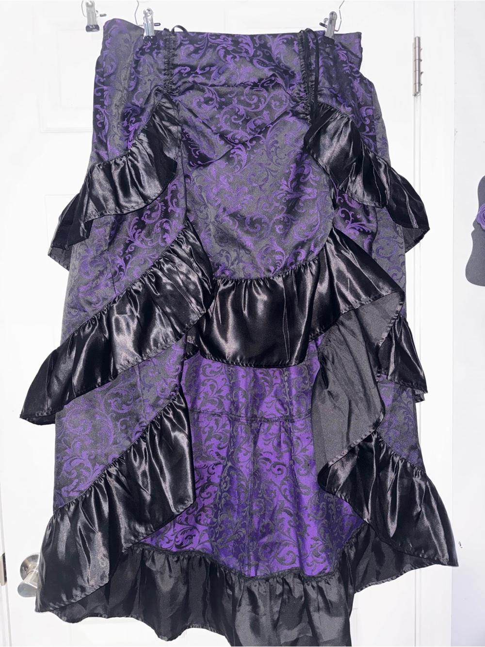 NWOT Daisy Purple and Black Brocade Ruffled Skirt